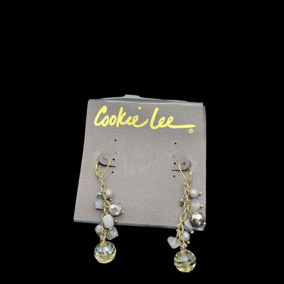 VTG Cookie Lee Earrings Gold Tone Hook Dangle Beads Light Gray Bead - Picture 6 of 6